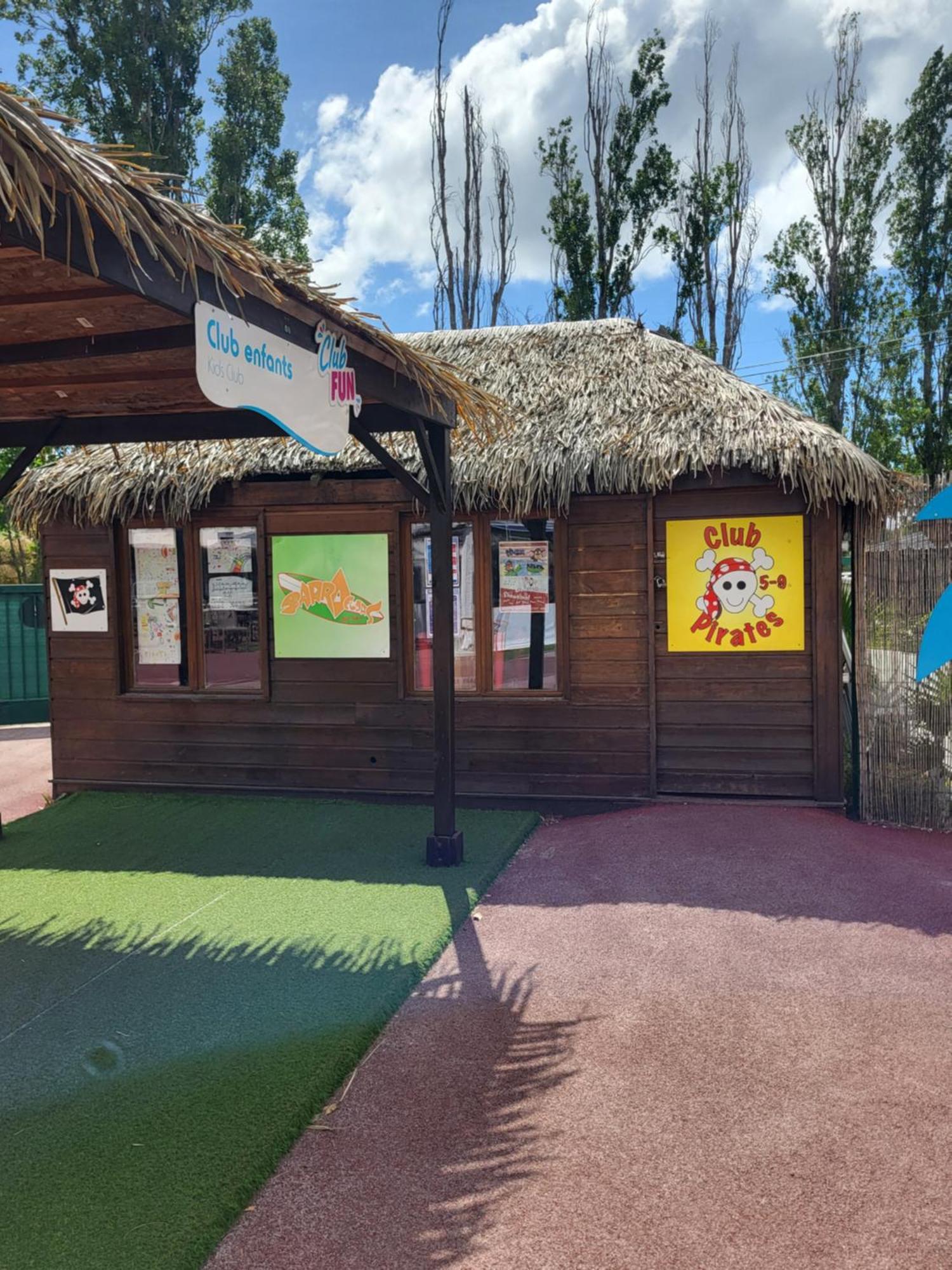 Hotel Fabuleux Mobil-Homme 4/6 Personnes Fréjus Esterno foto